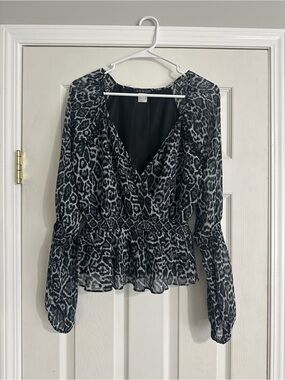 Venus Leopard Top